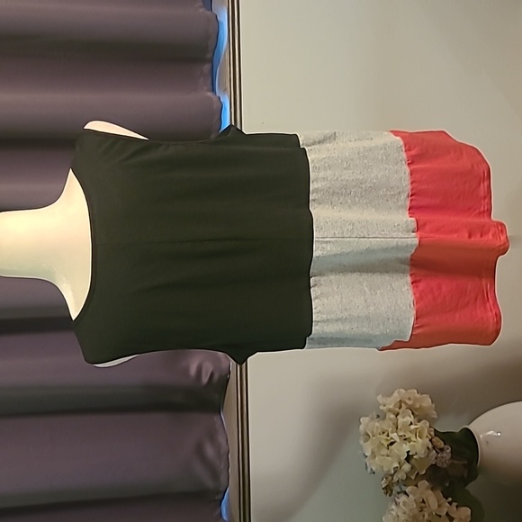 Shein Curve Tank Top - 3XL - Picture 4 of 8